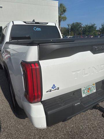 TOYOTA TUNDRA - 6