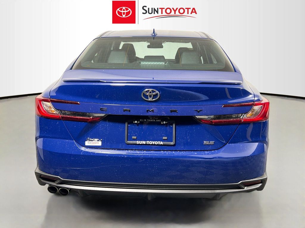 2026 Toyota CAMRY SE 照片 4