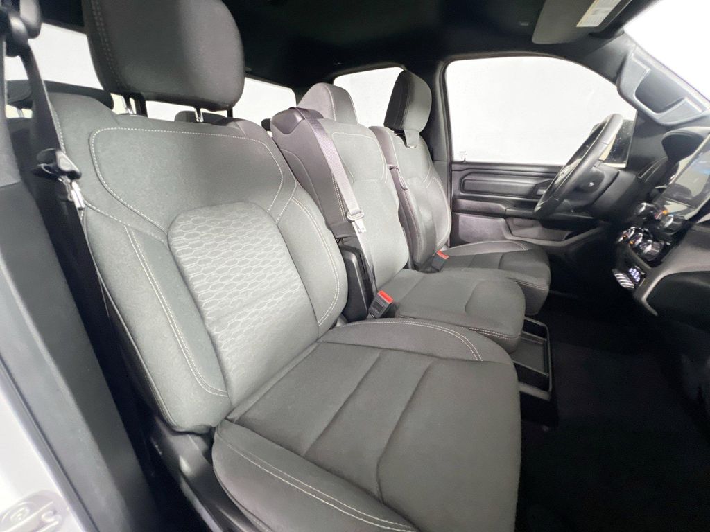 صورة مصغرة 27 لـ 2025 RAM 1500 TRADESMAN