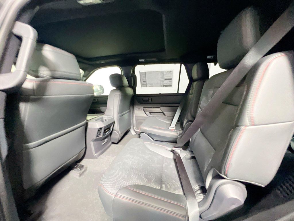 2026 Toyota SEQUOIA TRD PRO — миниатюра 25