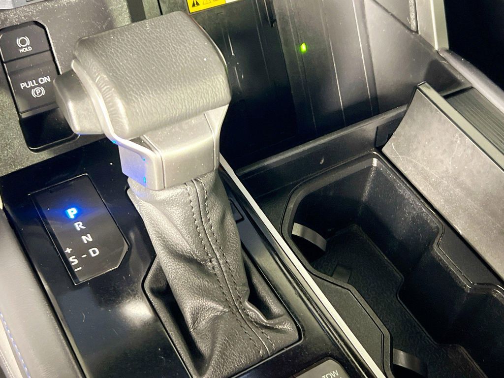 2024 Toyota TUNDRA HYBRID PLATINUM 缩略图 21