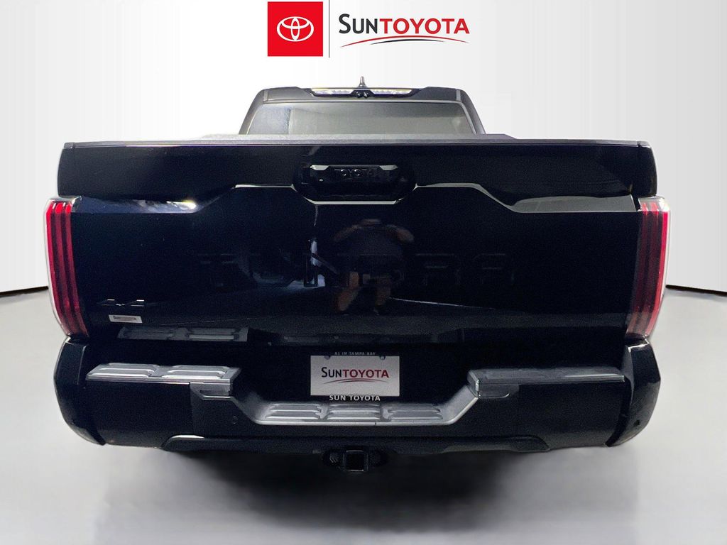 صورة 4 لـ 2024 Toyota TUNDRA HYBRID PLATINUM