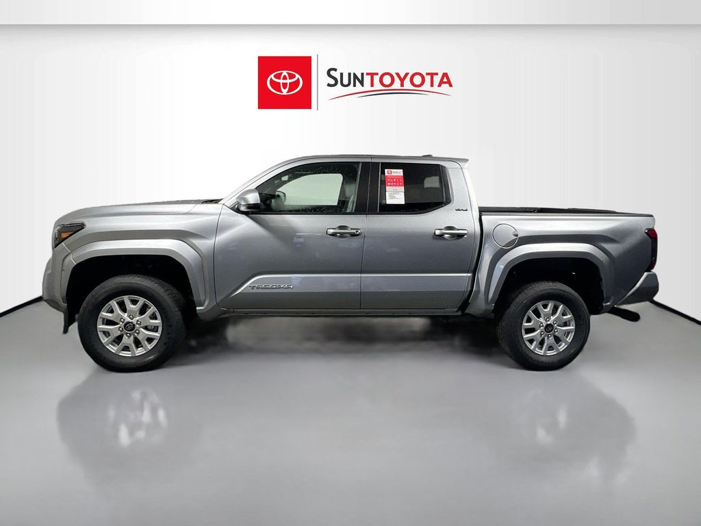 2026 Toyota TACOMA SR5 — фото 6