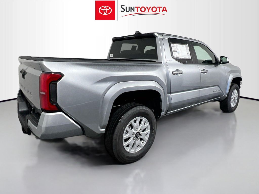 2026 Toyota TACOMA SR5 — фото 3
