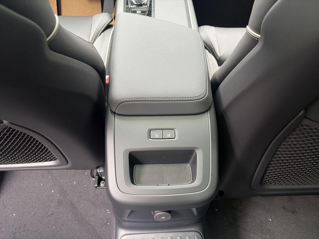 2026 Volvo XC60 PLUG-IN HYBRID T8 POLESTAR ENGINEERED photo 18