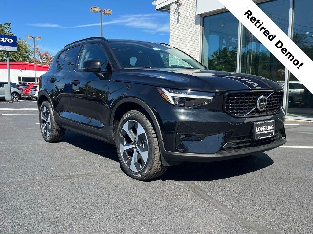 New 2026 Volvo XC40 B5 Plus