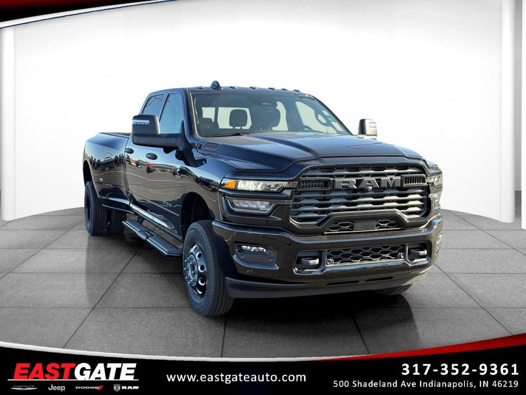 New 2026 RAM 3500 Big Horn Crew Cab 4x4 8' Box