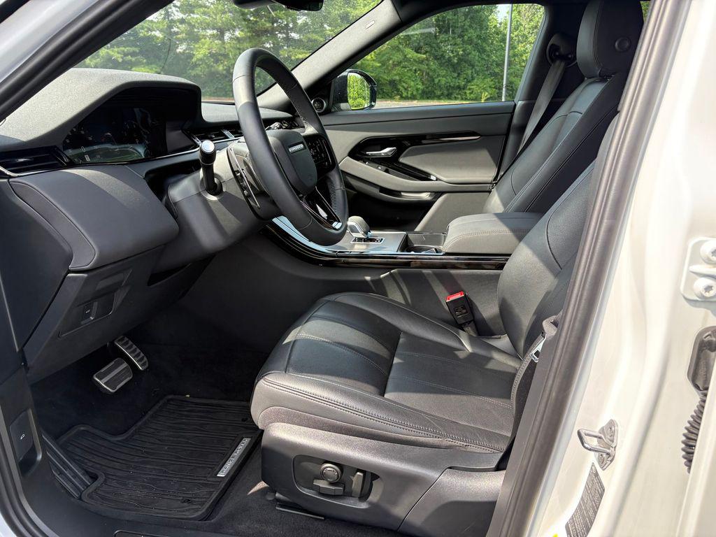2024 LAND Rover RANGE ROVER EVOQUE DYNAMIC SE thumbnail 14