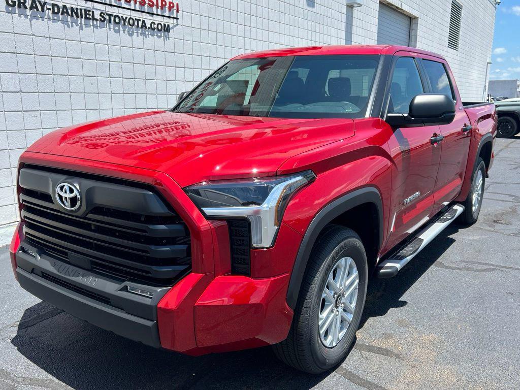 New 2026 Toyota Tundra SR5
