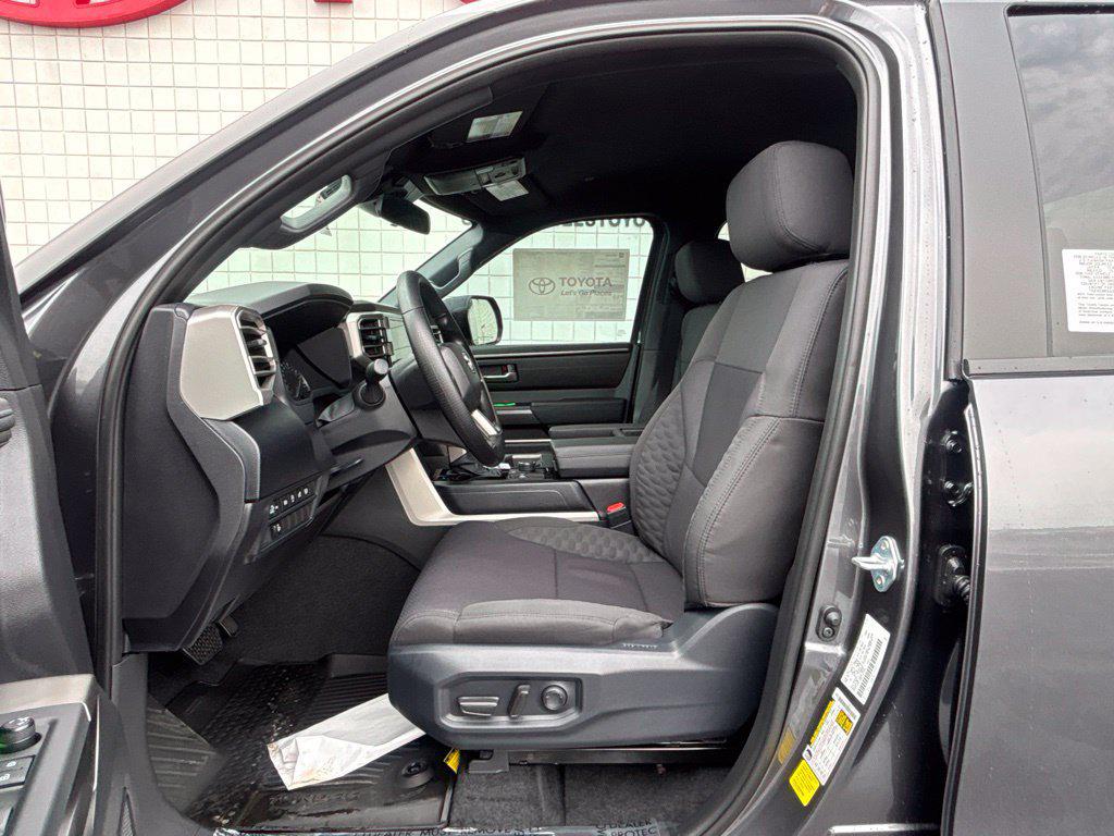 2026 Toyota TUNDRA SR5 — миниатюра 4