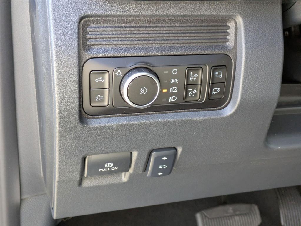 2026 FORD F-250 LARIAT 缩略图 17