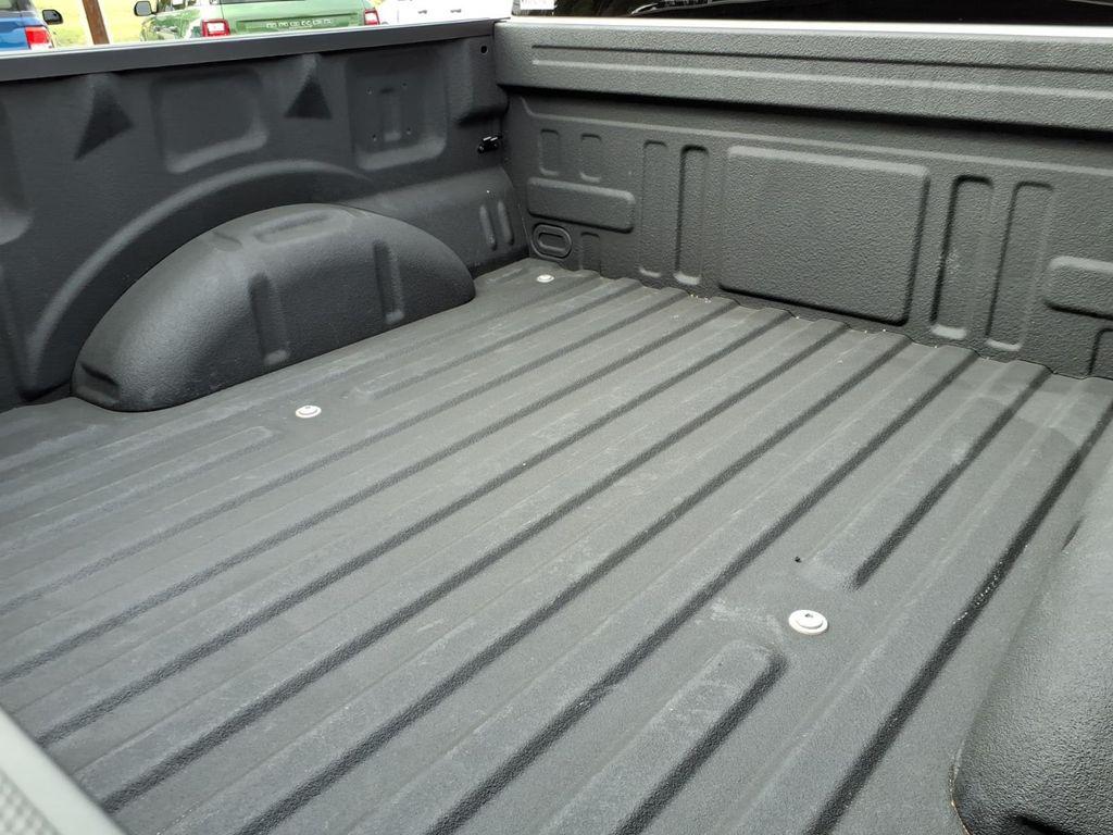 FORD F-150 STX - 8