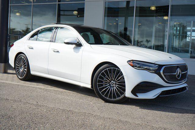 MERCEDES-BENZ E-CLASS - 1