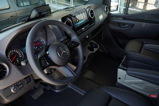 2025 Mercedes-BENZ OTHERS 照片 2