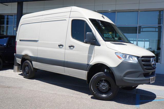 New 2025 Mercedes-Benz Sprinter 2500 Standard Roof