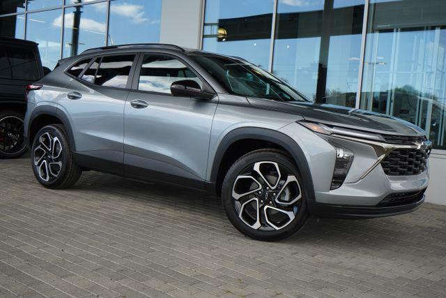 New 2026 Chevrolet Trax FWD 2RS