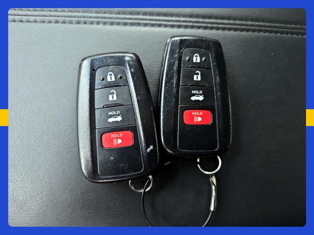 صورة مصغرة 30 لـ 2021 Toyota AVALON HYBRID XSE