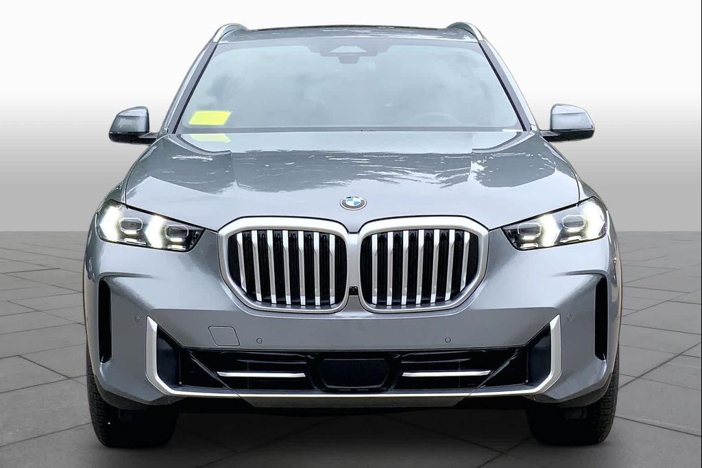 صورة 3 لـ 2026 BMW X5 XDRIVE40I