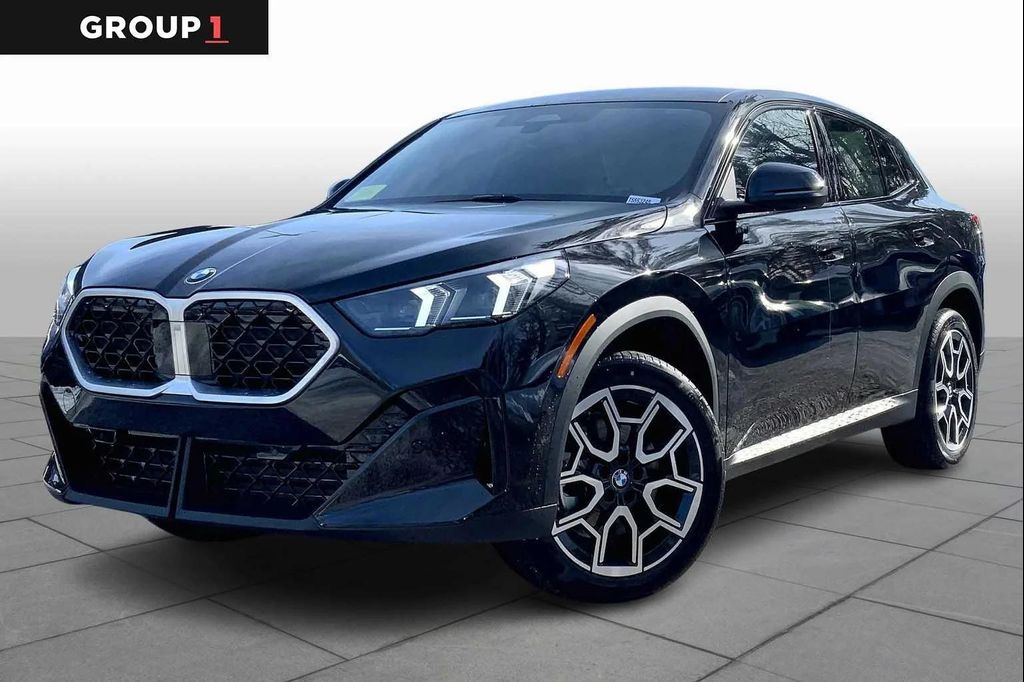 New 2026 BMW X2 xDrive28i