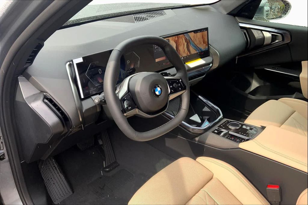 صورة 8 لـ 2026 BMW X3 30 XDRIVE