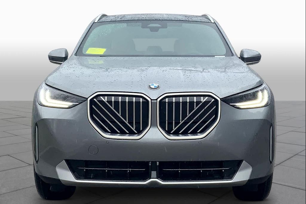 صورة 3 لـ 2026 BMW X3 30 XDRIVE