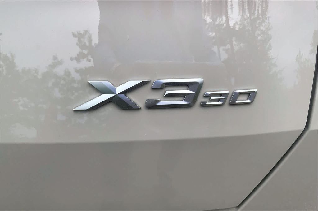 BMW X3 30 XDRIVE - 9