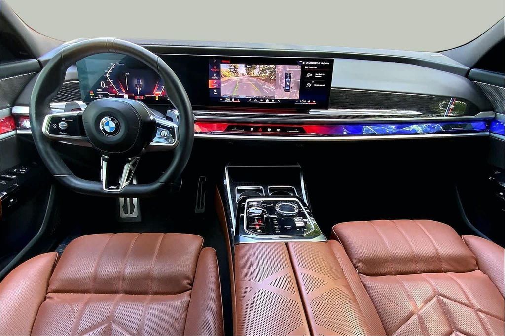 2023 BMW 740 I — миниатюра 15