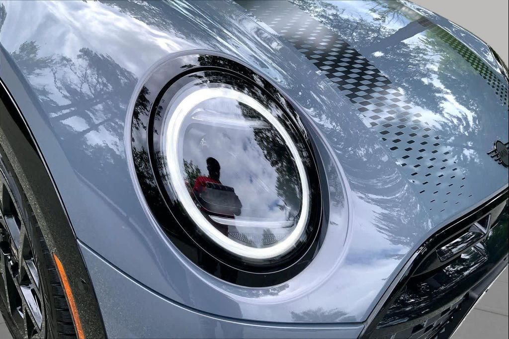 صورة مصغرة 25 لـ 2026 MINI CONVERTIBLE COOPER S