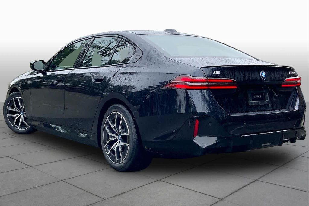 2024 BMW I5 M60 缩略图 11