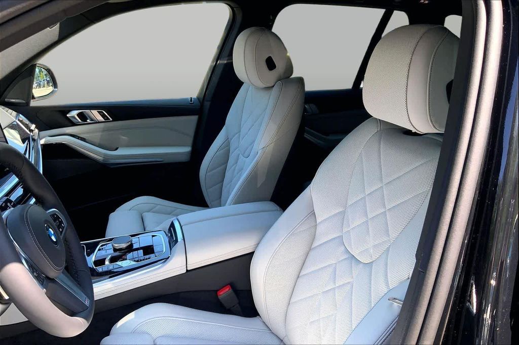 2026 BMW X5 XDRIVE40I — фото 9