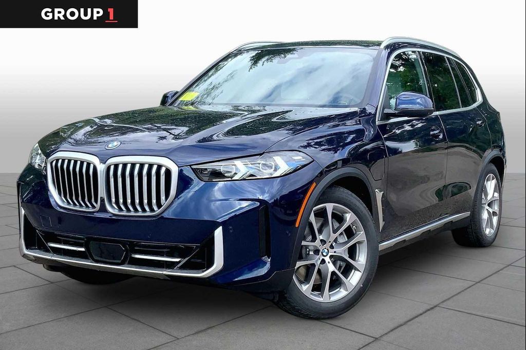 New 2026 BMW X5 PHEV xDrive50e