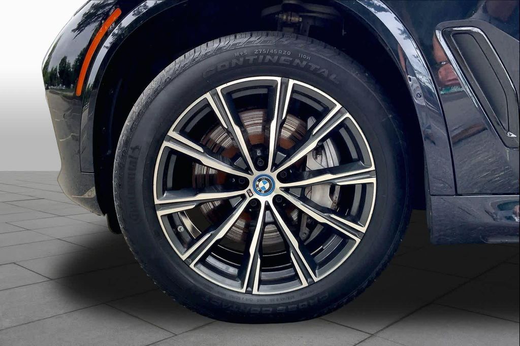 2023 BMW X5 PHEV XDRIVE45E — фото 10