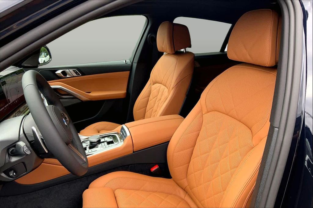 2027 BMW X6 XDRIVE40I photo 9