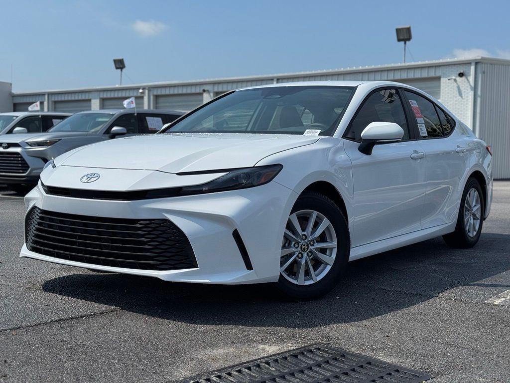 صورة 6 لـ 2026 Toyota CAMRY LE