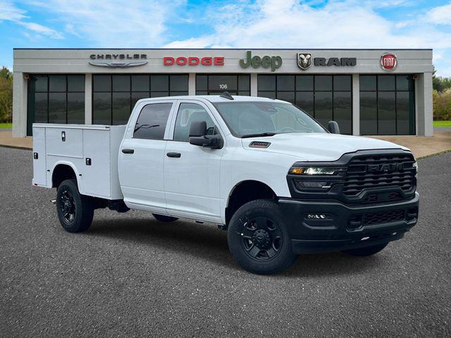 New 2026 RAM 2500 Tradesman Crew Cab 4x4 8' Box