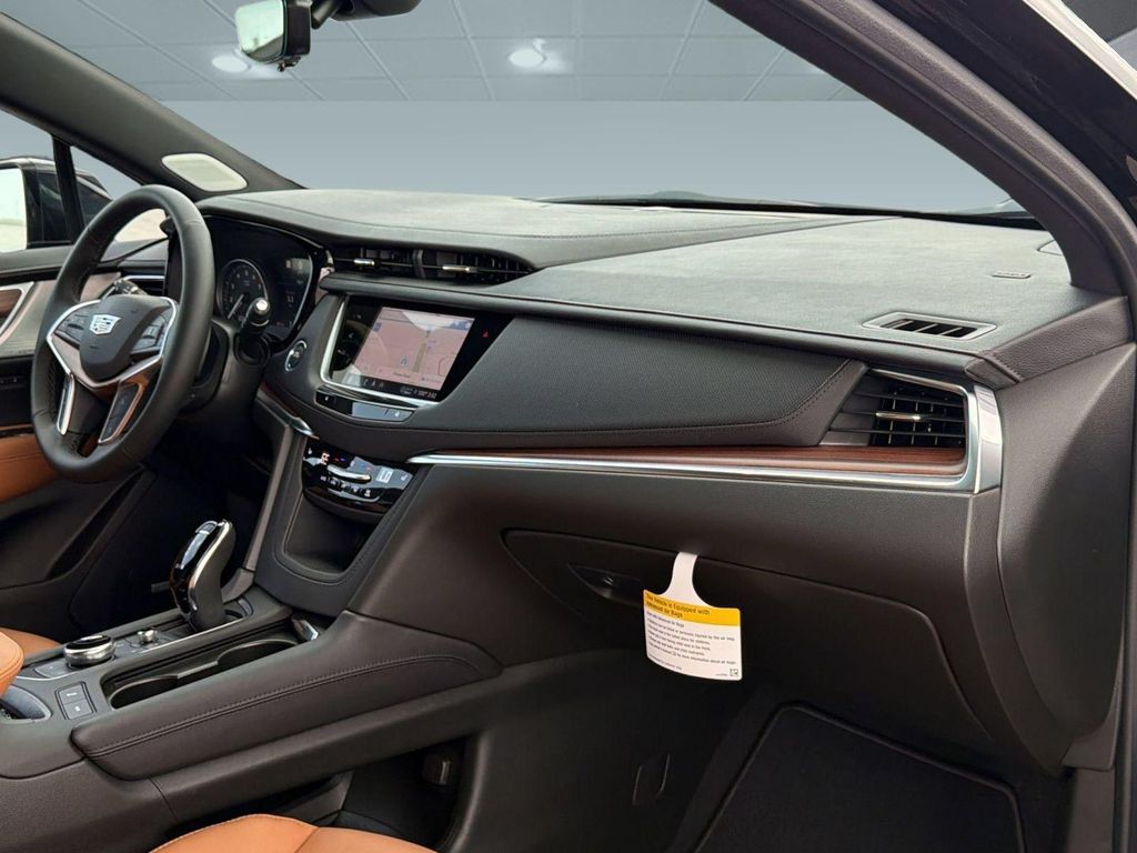 صورة مصغرة 28 لـ 2026 Cadillac XT5 PREMIUM LUXURY