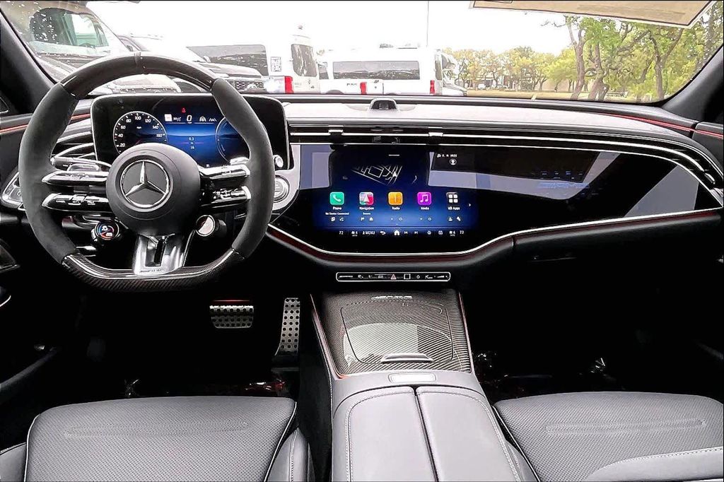 MERCEDES-BENZ E-CLASS - 7