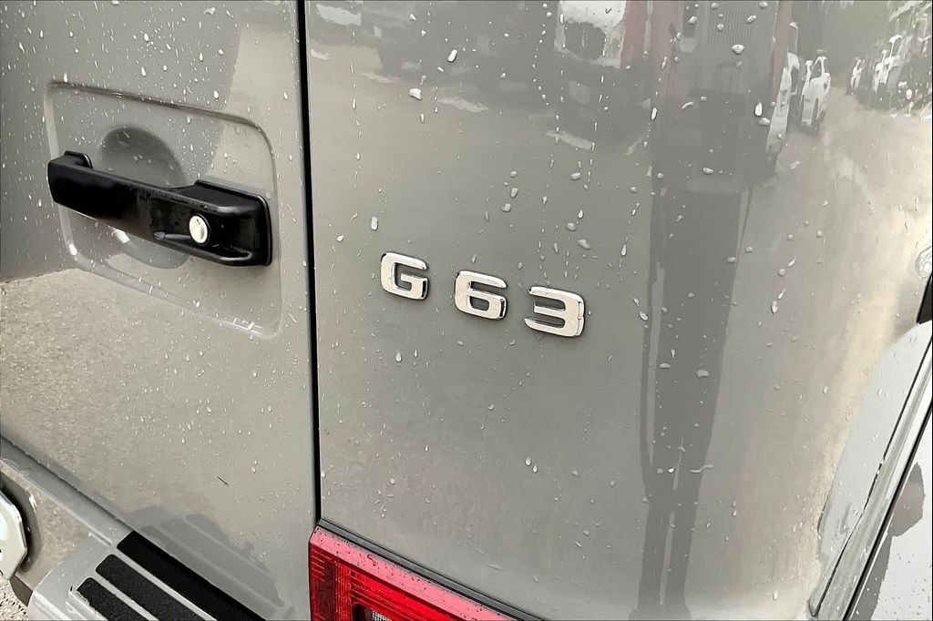 MERCEDES-BENZ G-CLASS - 10