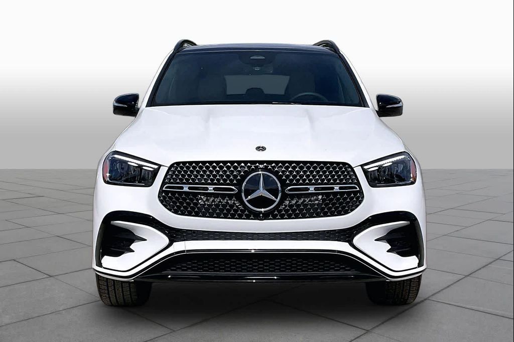 2026 Mercedes-BENZ GLE — фото 2