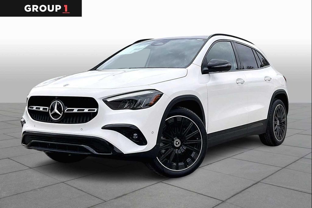 MERCEDES-BENZ GLA-CLASS - 1