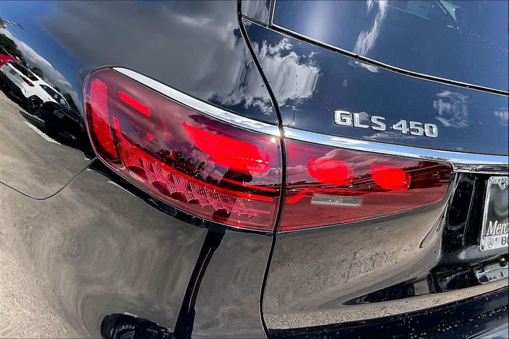 2026 Mercedes-BENZ GLS 照片 5