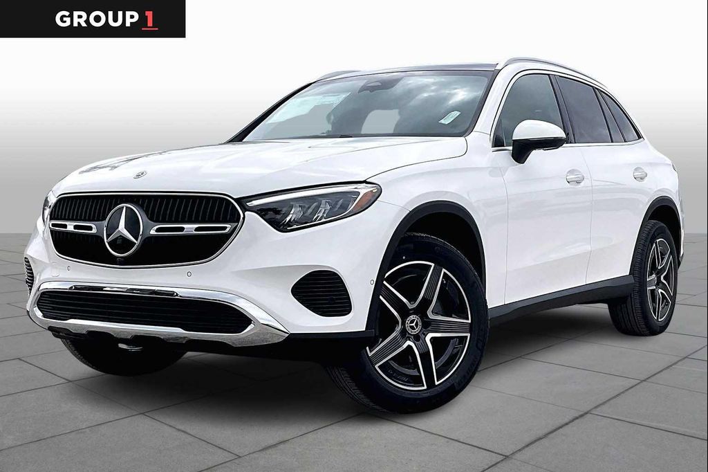 New 2026 Mercedes-Benz GLC 300 Base