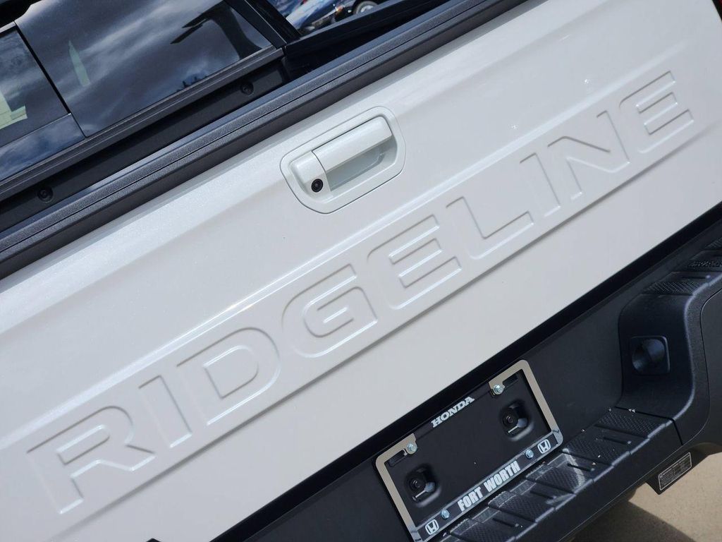 صورة 7 لـ 2026 Honda RIDGELINE BLACK