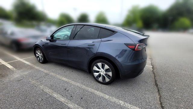 TESLA MODEL Y LONG RANGE - 5
