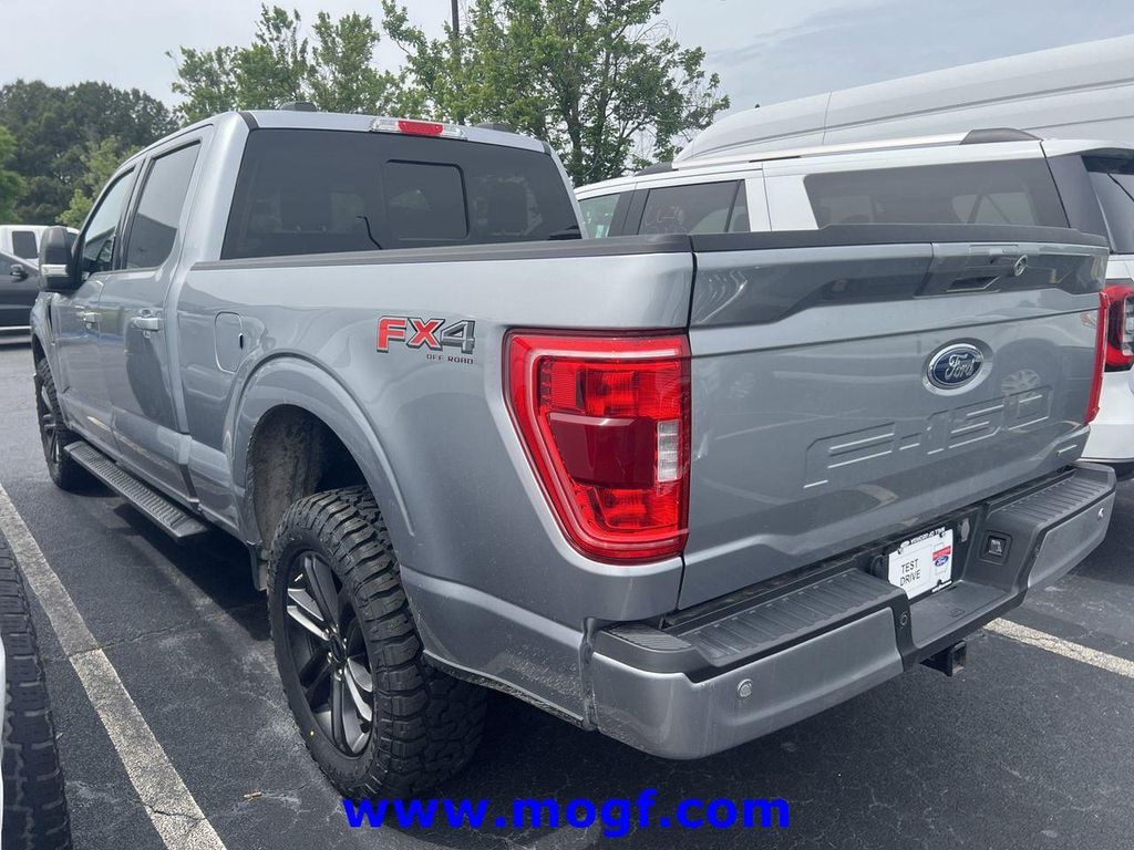 FORD F-150 XLT - 4