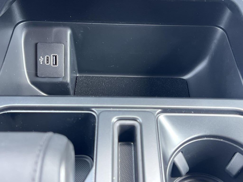 2026 FORD F-150 XLT — фото 8