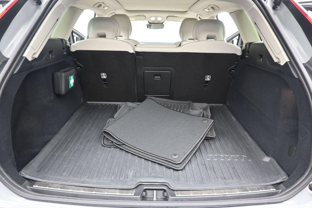 2025 Volvo XC60 B5 PLUS 缩略图 20
