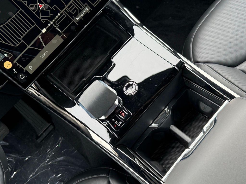 2026 LAND Rover RANGE ROVER SPORT SE 缩略图 31