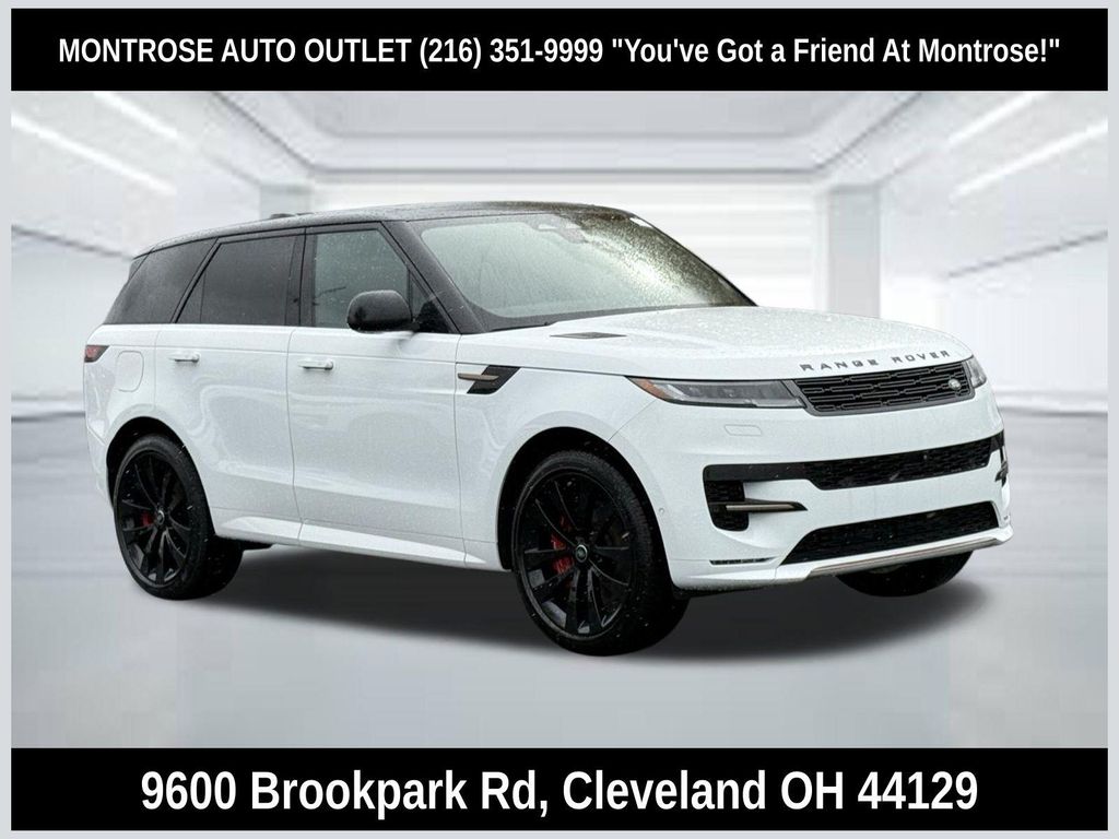 New 2025 Land Rover Range Rover Sport SE