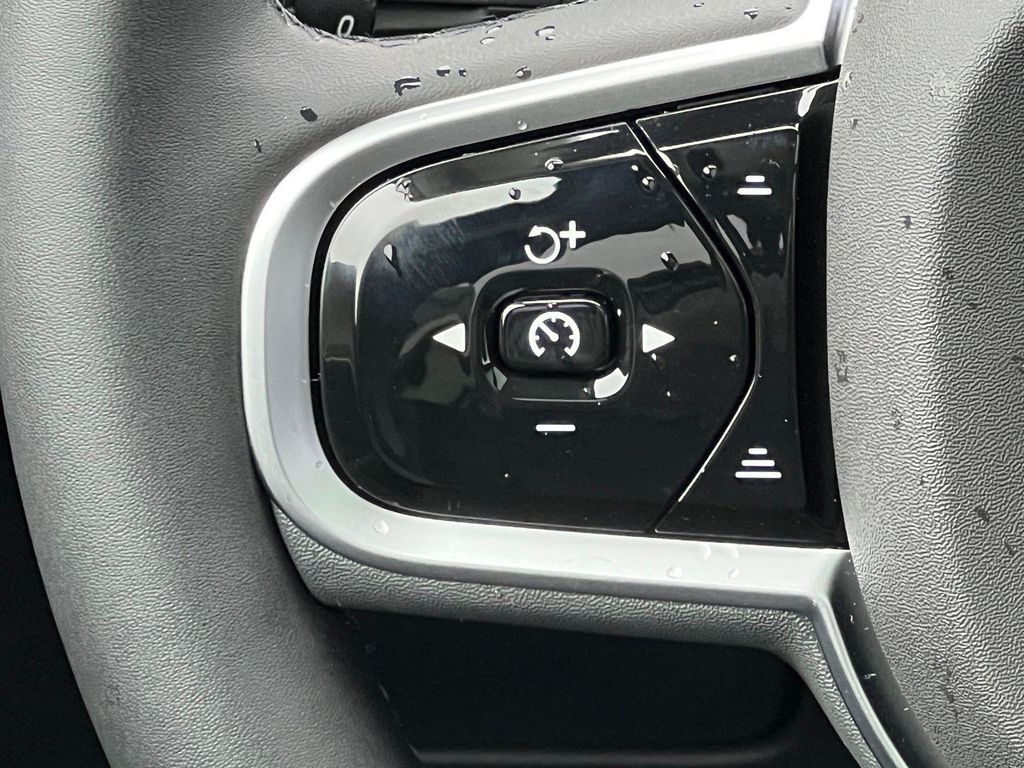 2026 Volvo XC90 PLUG-IN HYBRID PLUS, T8 AWD, ELECTRIC/GASOLIN — миниатюра 28